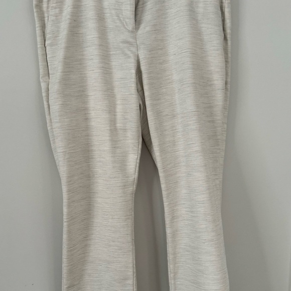 Gap tailored crop stretch trousers. Pictures show the subtle black lines. - Picture 8 of 9